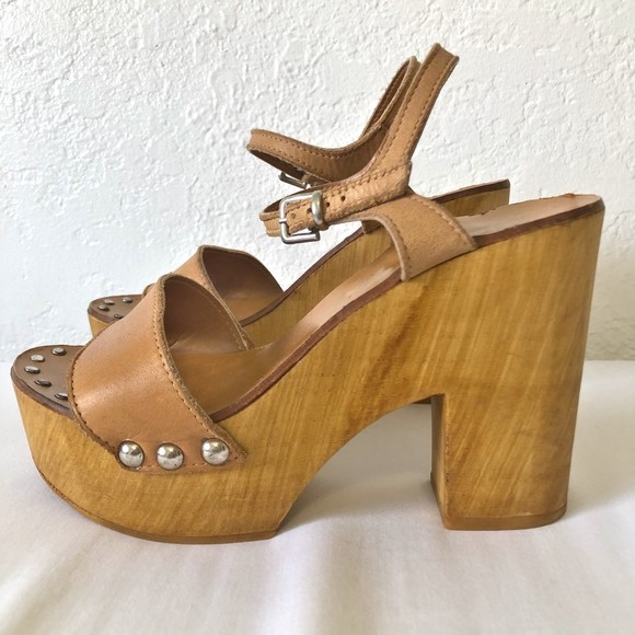 Shoes - Platform Block Heel Sandals Chunky Heels Size 7 Y2K Retro Style